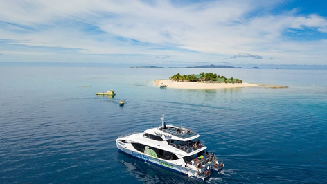 Mamanuca Island Explorer Sightseeing Cruise - Full Day or Half Day