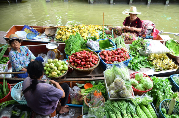 Khlong Lat Mayom Floating Market Tour
