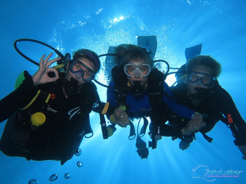 Silversonic Great Barrier Reef Certified Diving from Port Douglas