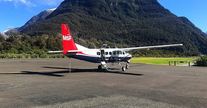 Fly cruise fly milford sound 1
