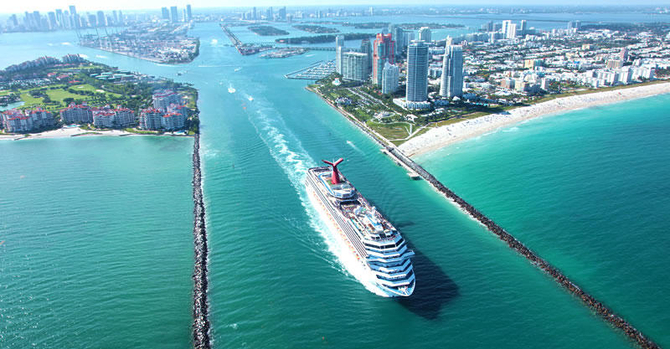 Miami Movie Tour Bay Cruise