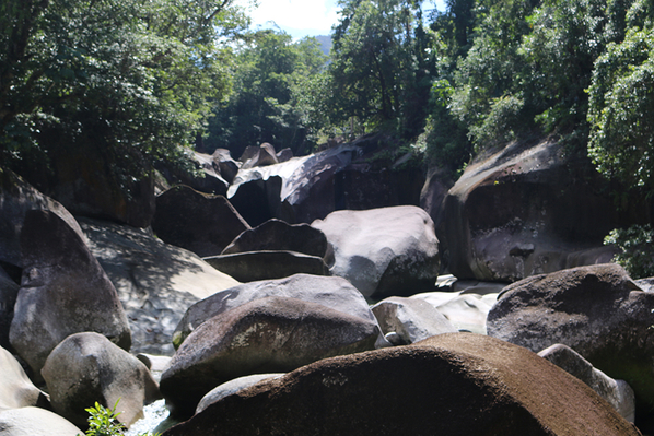 tablelands waterfall cairns