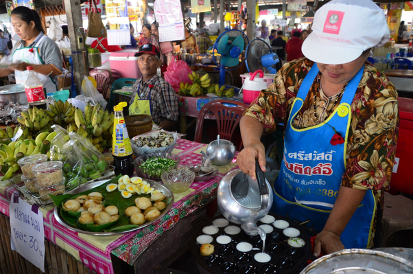 Bangkok floating market tour deals