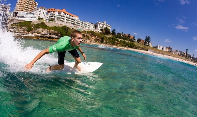 Sydney surf lesson tours